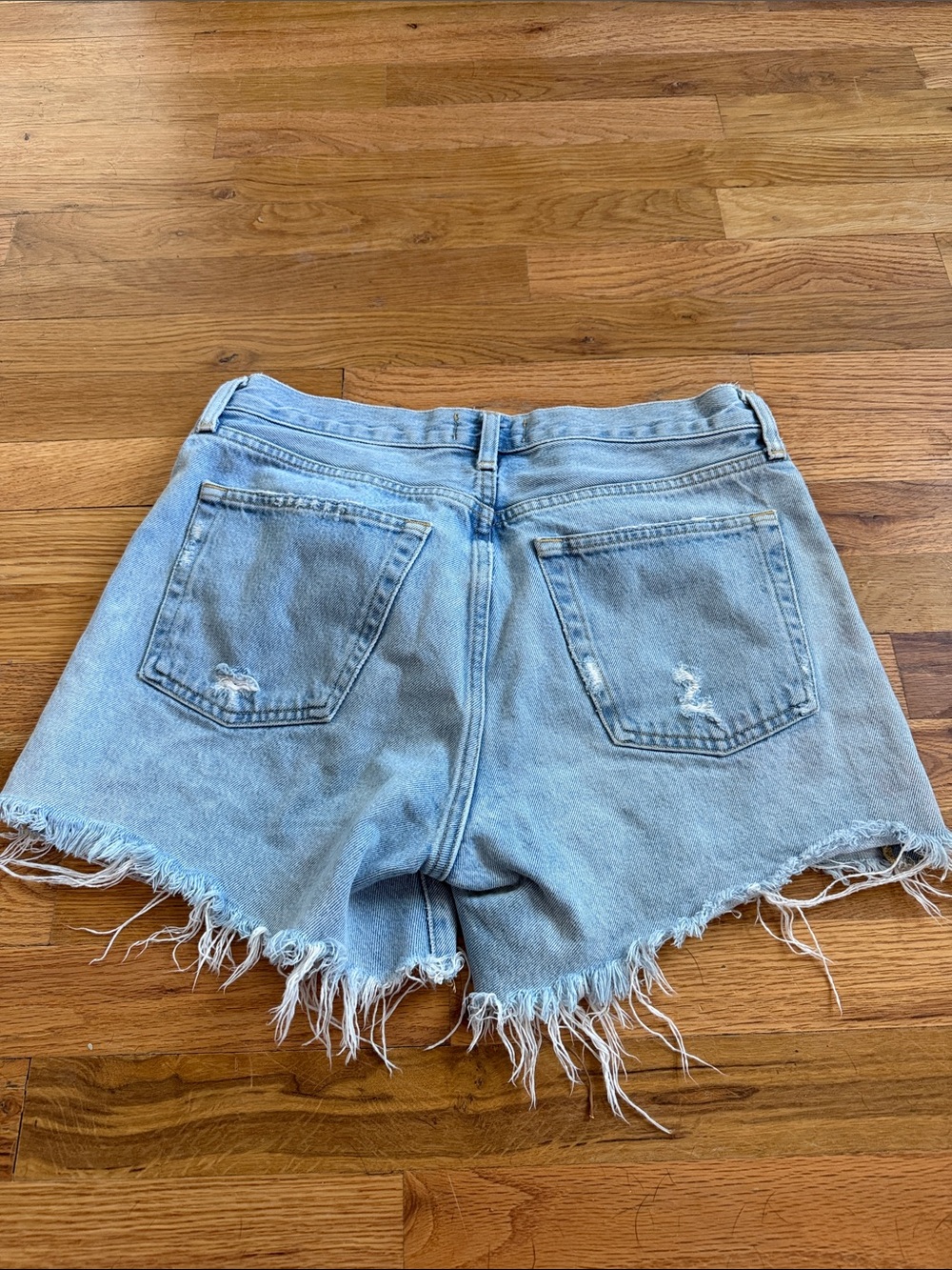 Agolde Light Wash Distressed Frayed Hem Denim Shorts - Picture 5 of 5